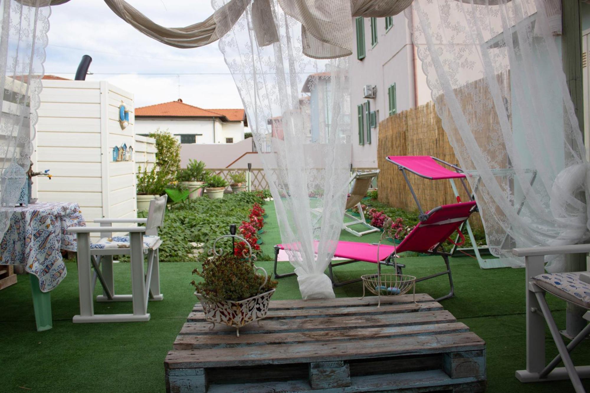 La Coccinella Apartment Marina Di Pisa Bagian luar foto